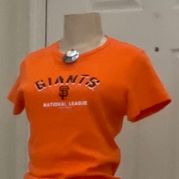 “MLB” 🧡 SUPER CUTE 🖤S.F. GIANTS SHIRT SLEEVE TEE - Picture 6 of 16